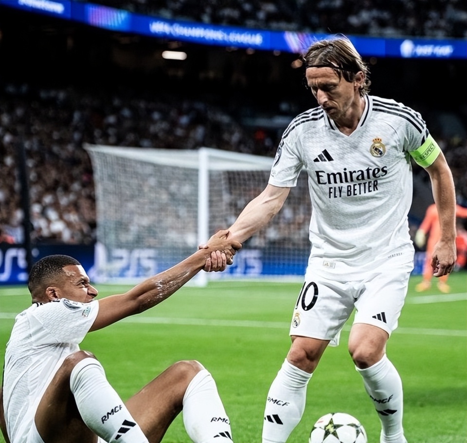 劈吊下压易 劈吊下压易