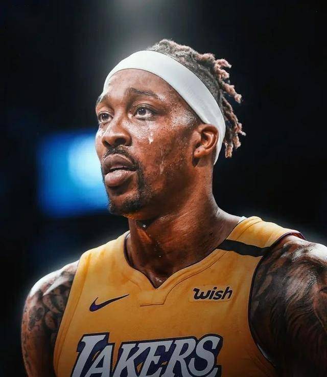 而是等队友 而是等队友